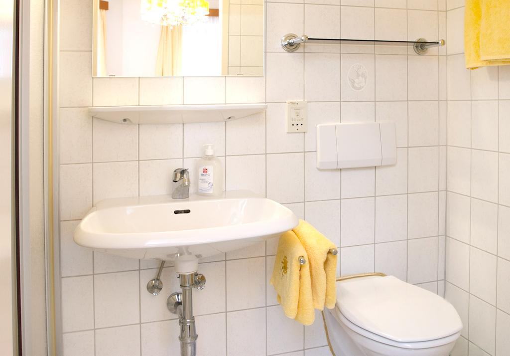 Hotel Zur Sonne Корнойбург Номер фото